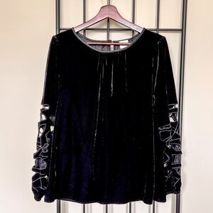 NWOT Joie Black Velvet Lasercut Balloon Sleeves Sz L